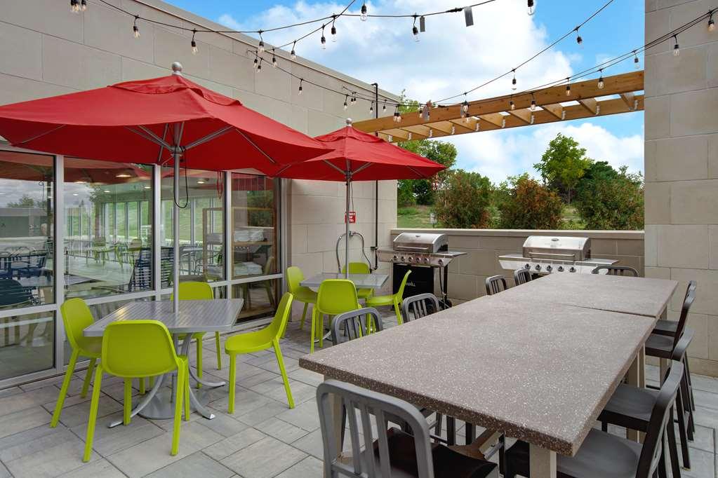 Home2 Suites By Hilton Grand Rapids Airport Zewnętrze zdjęcie